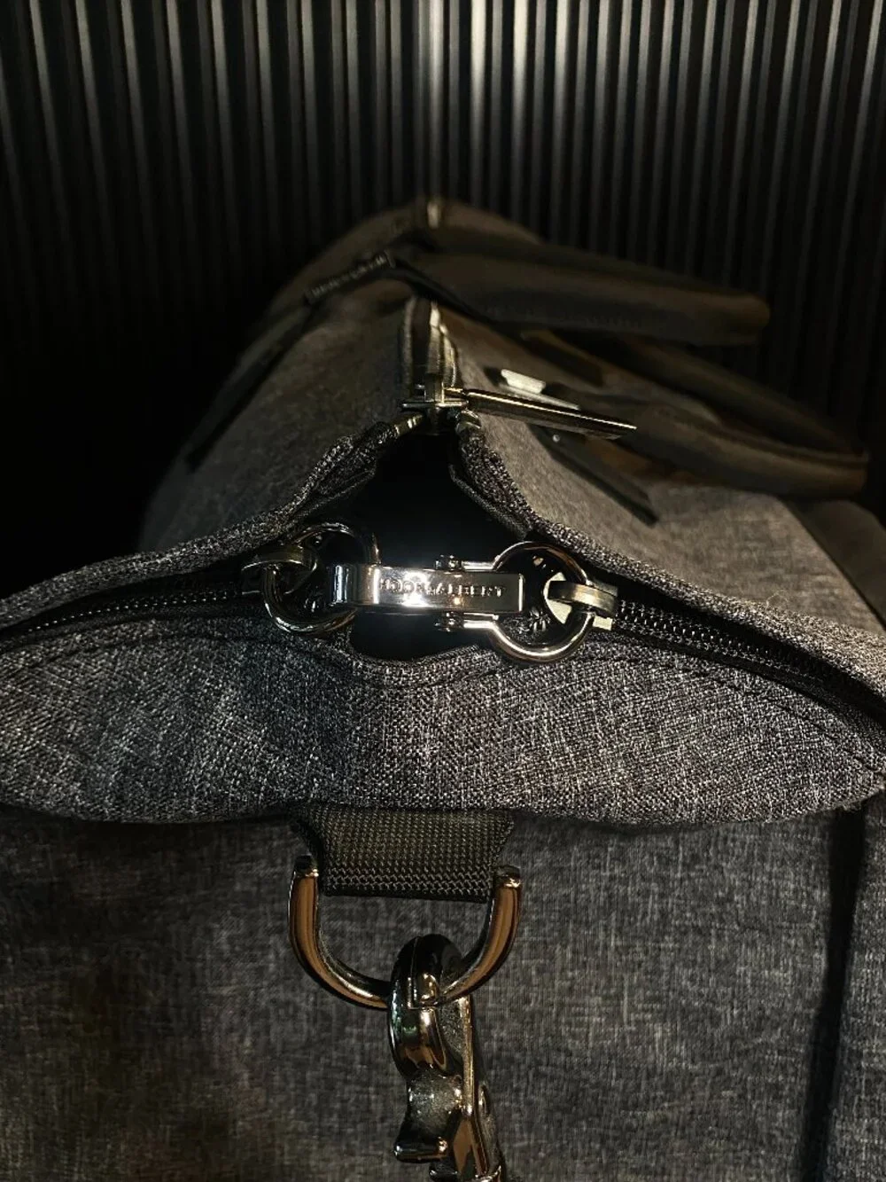 HOOK & ALBERT - Gray Garment Weekender Duffle Bag Travel Luggage